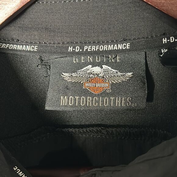Like new Harley Davidson blouse - Picture 2 of 4